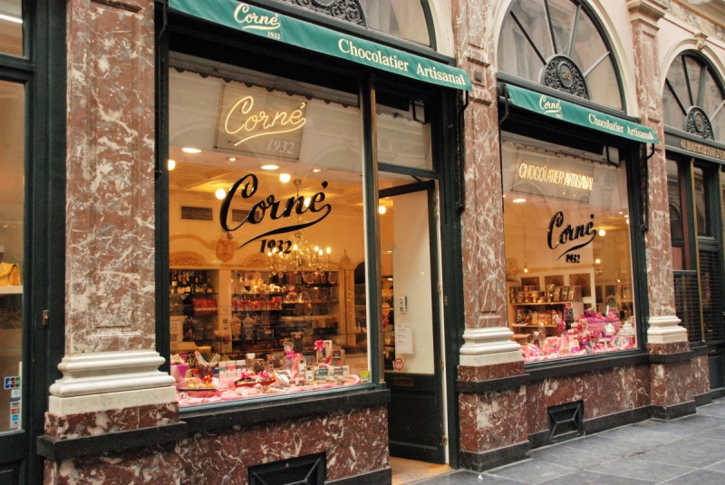 ecommerce-BOUYON-min_chocolate_chocolaterie_shop_luxury_chic_gallery_brussels_belgium-558146